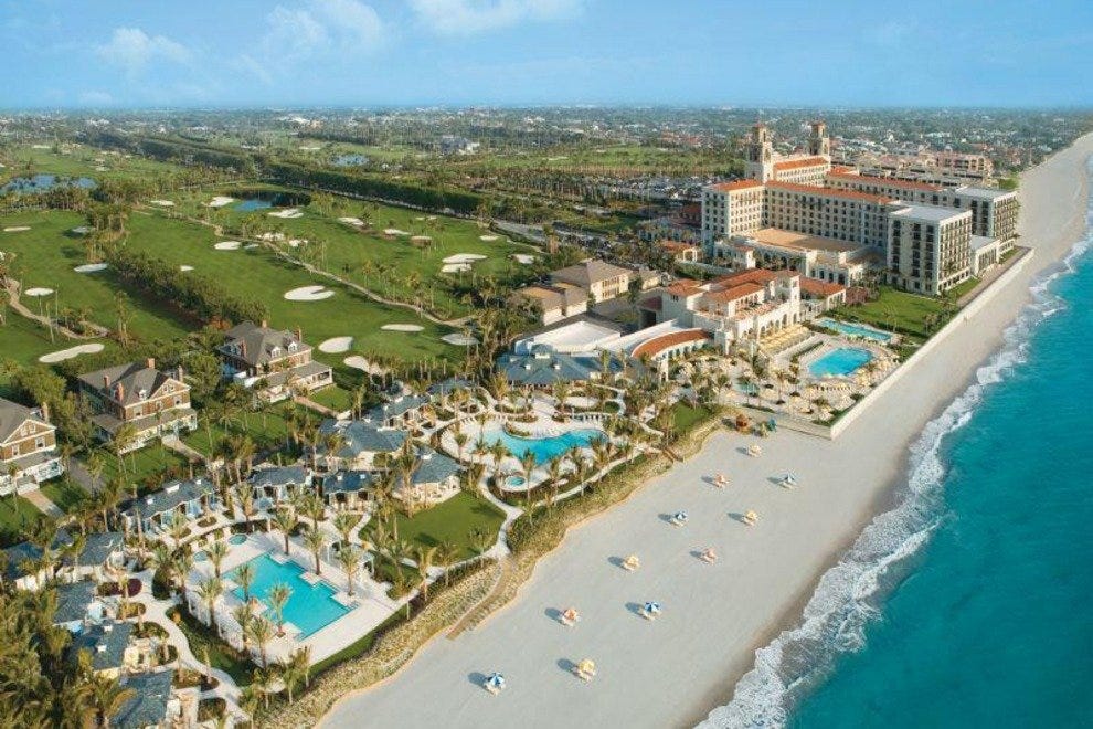 Scenic View of Palm Beach, Florida